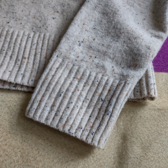 Universal Thread XXL Cropped Sweater - Picture 4 of 6